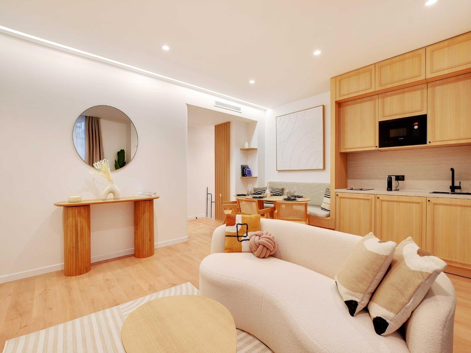 Authentic - 3br 6p - Moulin Rouge Appartement *